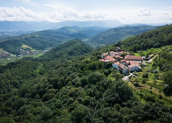 Artes With Free Hot Tub & Sauna * Branik